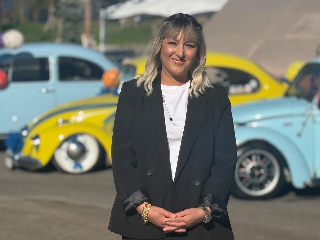 İki çocuk annesi Şebnem kanseri yendikten sonra vosvos konvoyu ile kutladı: "Kanseri yendim hayat kazandı" 5