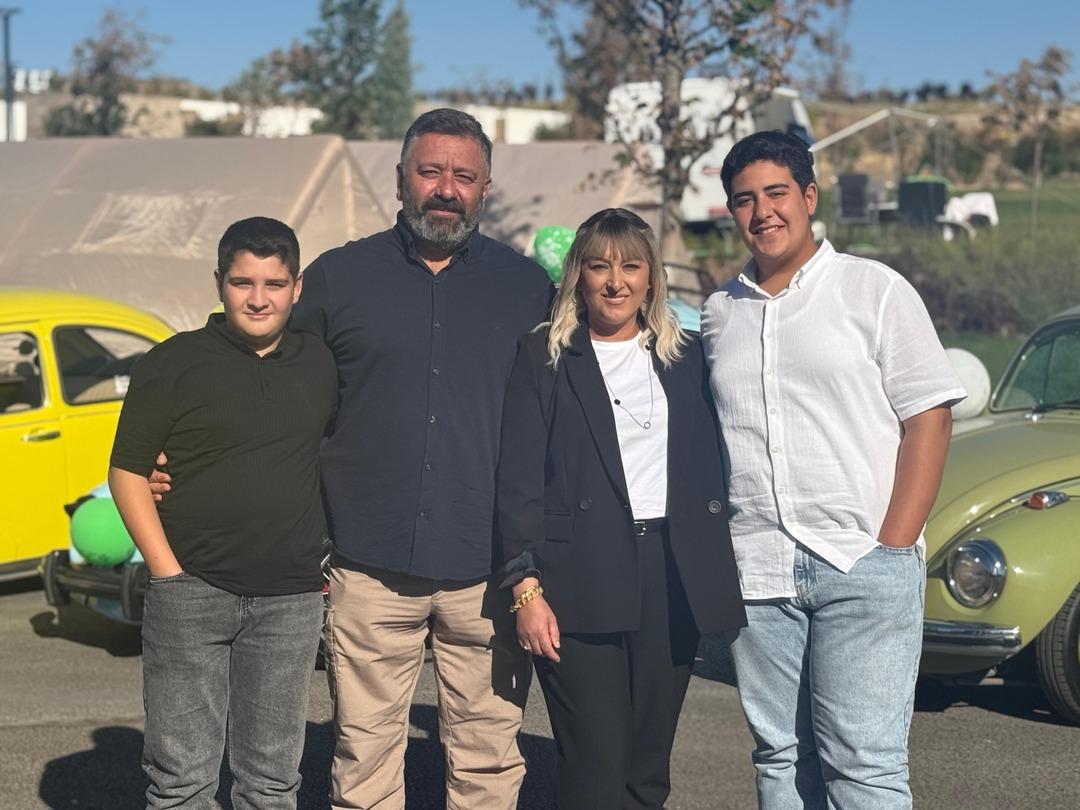 İki çocuk annesi Şebnem kanseri yendikten sonra vosvos konvoyu ile kutladı: "Kanseri yendim hayat kazandı" 4