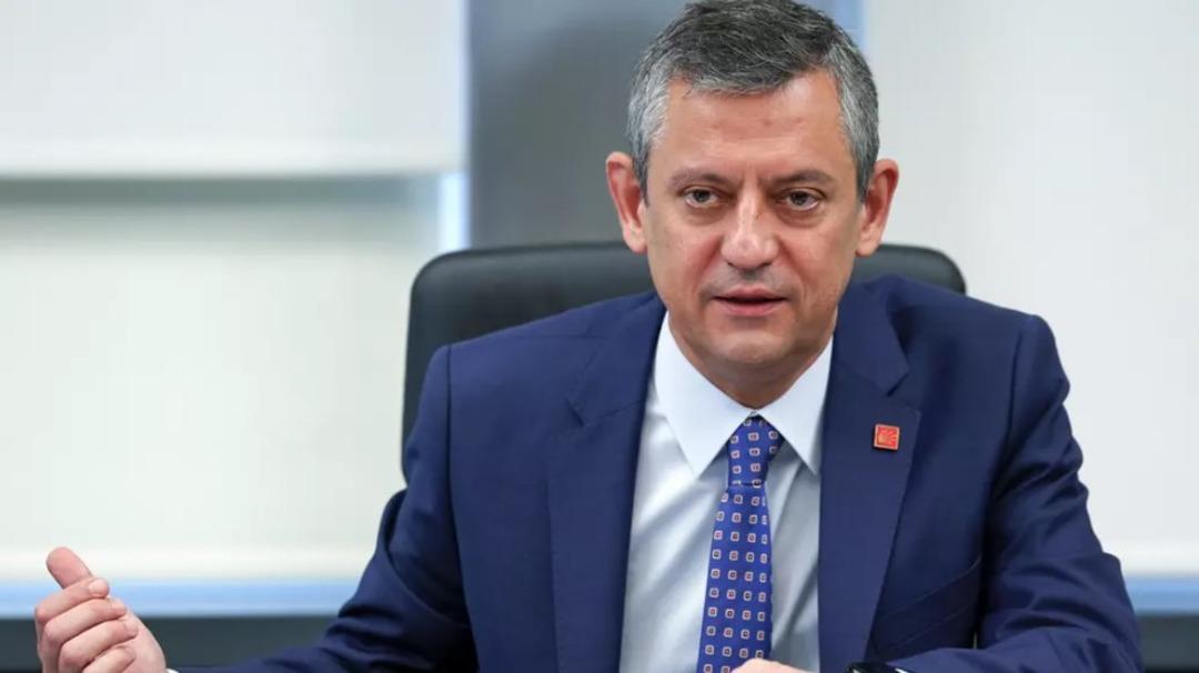 Özgür Özel den Cumhurbaşkanı Erdoğan a: "Trump a Netanyahu nun soykırımcı olduğunu söyle, seni karşılayıp elini sıkacağım" 1