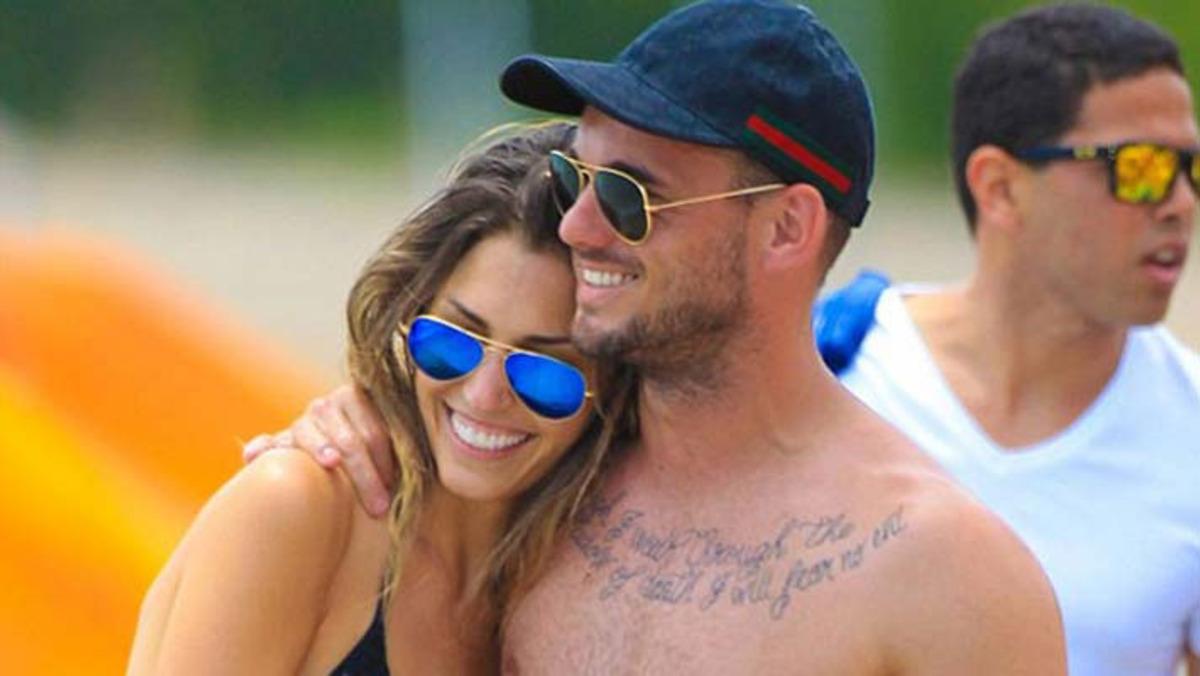 Sneijder'in d&ouml;vme tutkusu!