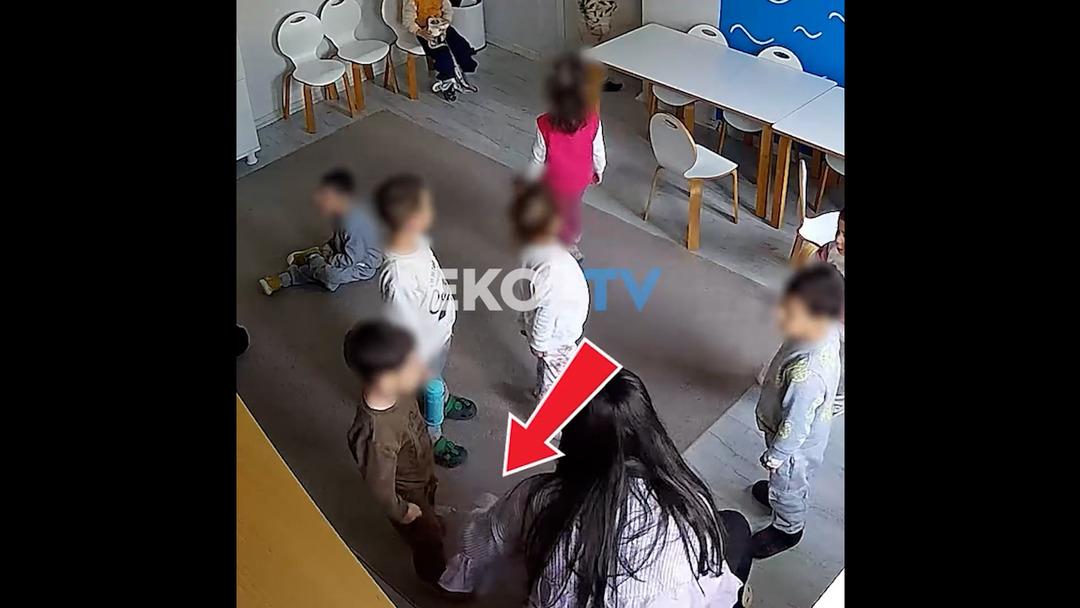 Kreşte skandal! Görüntüleri izleyen aileler inanamadı: Hem akran zorbalığı hem öğretmen istismarı... 2