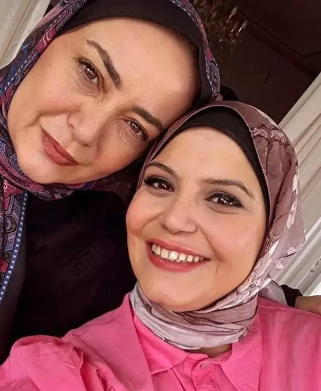 PEMBE NİLAY