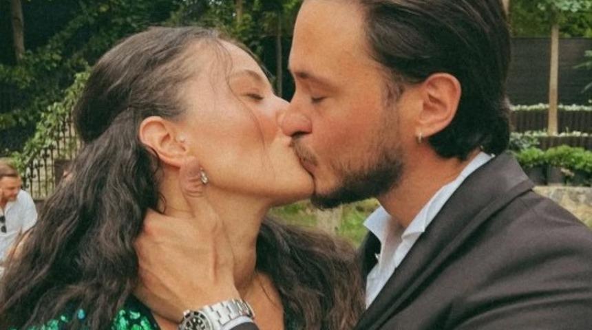 Yeni aşk iddiası g&uuml;ndemdeydi! Pelin Akil'in eski eşi Anıl Altan'dan a&ccedil;ıklama gecikmedi 