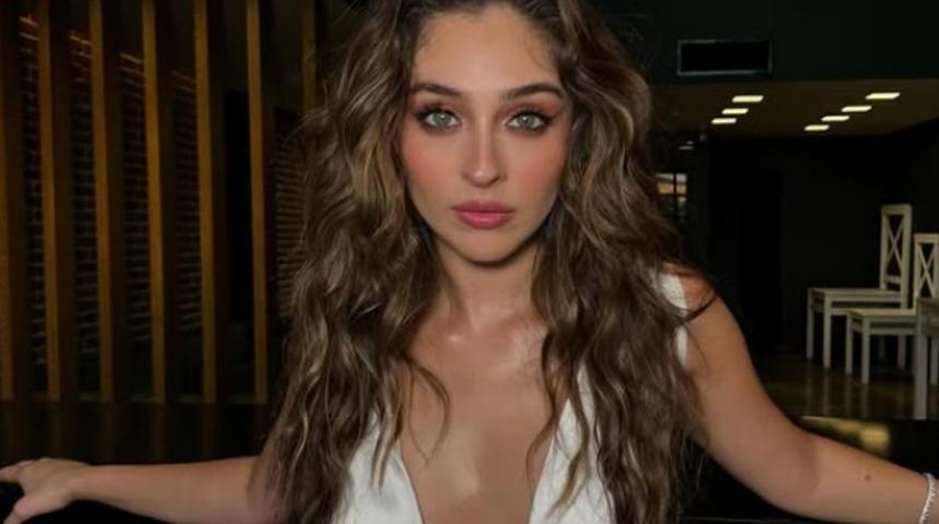 Blok3 ile aşk yaşadığı söylendi! Güller ve Günahlar'ın yıldızı Cemre Baysel son pozlarına beğeni yağdı