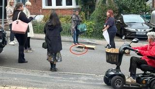 Beş metre uzunluğunda!  Dehşete düşürdü, veliler endişeli