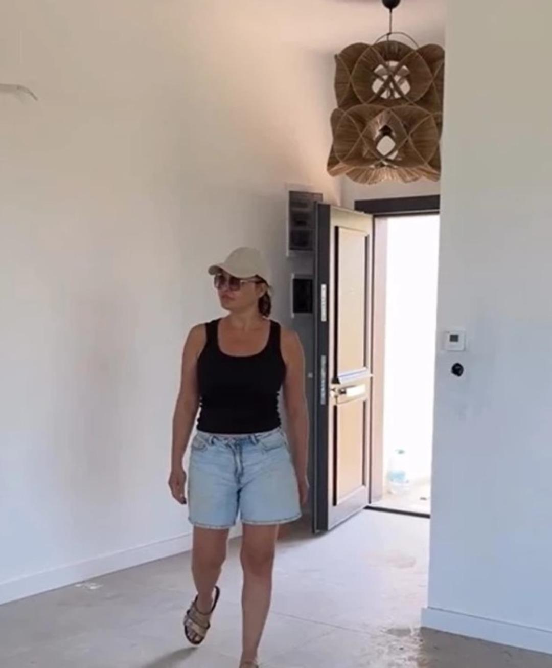 Nurgül Yeşilçay İstanbul u terk edip doğaya kaçtı! Tek katlı müstakil bir ev yaptırdı 2
