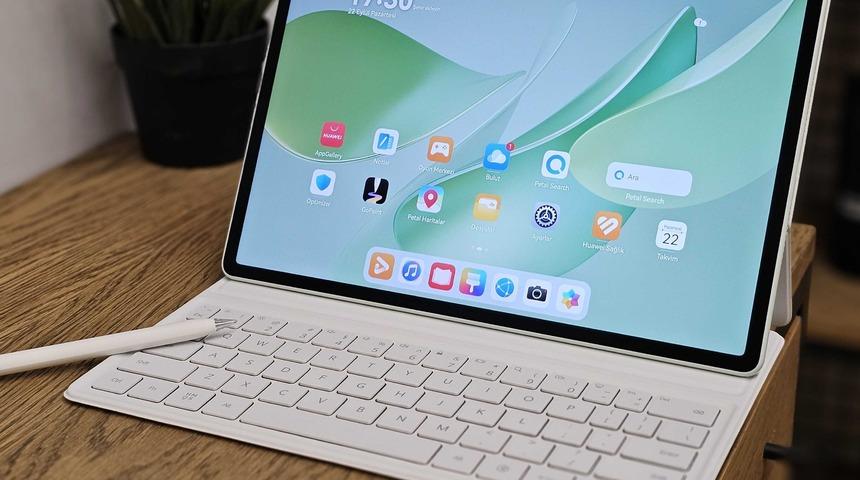 Öğrencilerden profesyonellere herkesin gözdesi olacak ikili: Huawei MatePad 12X ve M-Pencil Pro