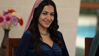 Evlendikten sonra ekranı bırakmıştı! Şilan Makal imaj tazeledi 