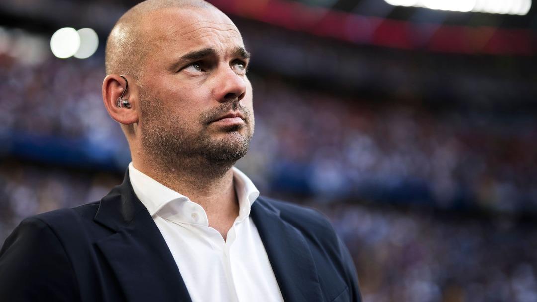 Galatasaray ın eski yıldızı Wesley Sneıjder den flaş Mourinho açıklaması! Basın toplantısına sitem etti... 1