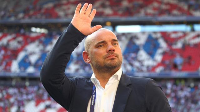 Galatasaray'ın eski yıldızı Wesley Sneıjder'den flaş Mourinho açıklaması! Basın toplantısına sitem etti...