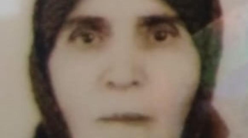 Yalnız yaşayan yaşlı kadın evinde ölü bulundu