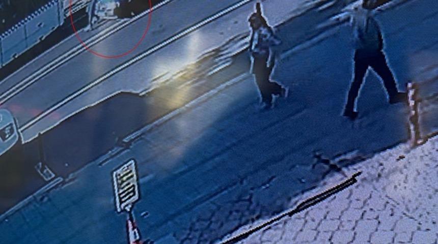 Çorlu’da otomobil yayaya çarptı