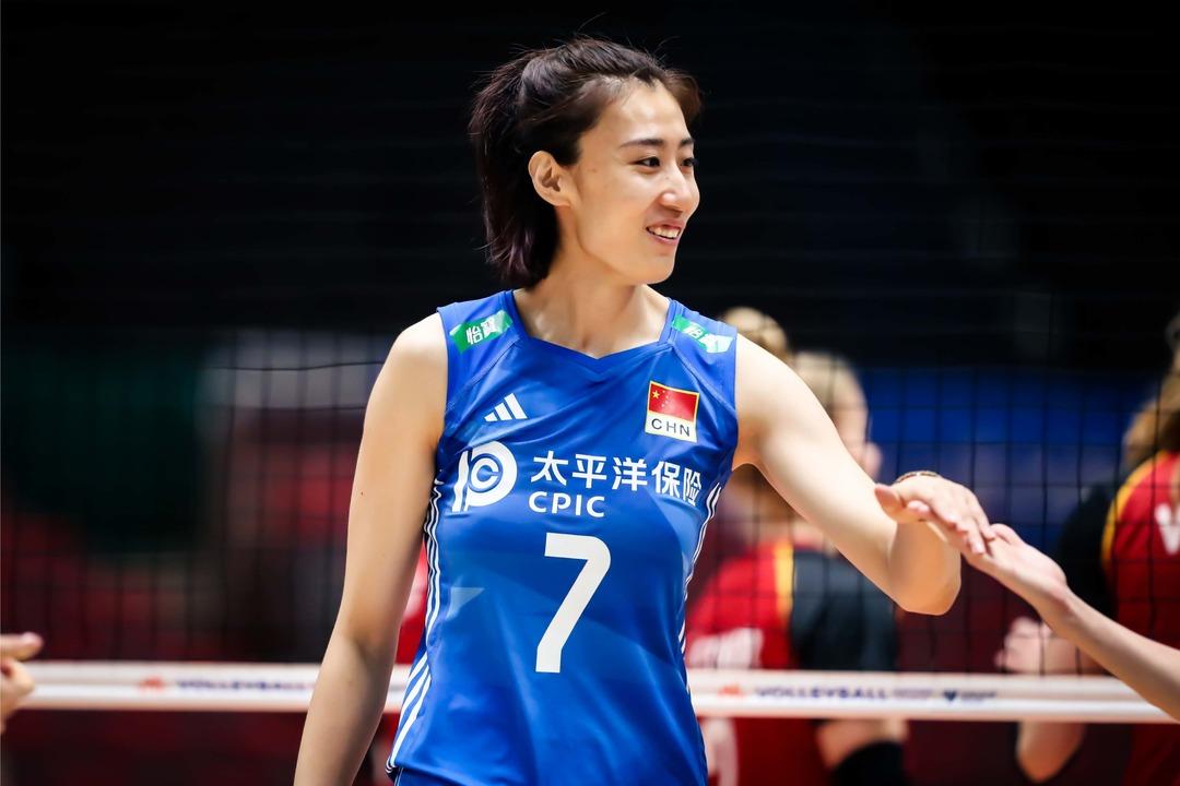 Galatasaray dan bomba transfer: Çinli Milli Voleybolcu Wang Yuanyuan sarı-kırmızılı formayla sahada! 1