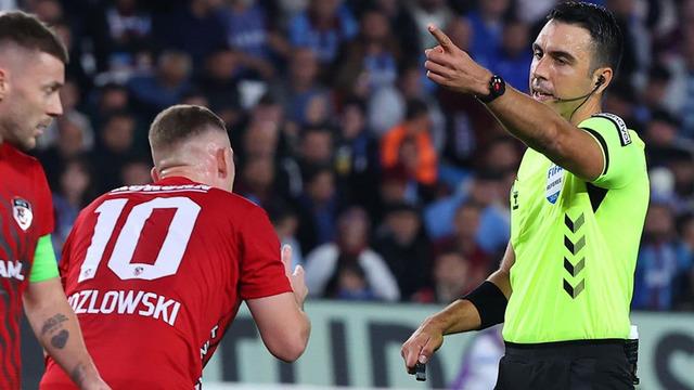 Hakem Arda Kardeşler'in kariyeri tehlikede: Trabzonspor maçı sonrası kritik gelişmeler