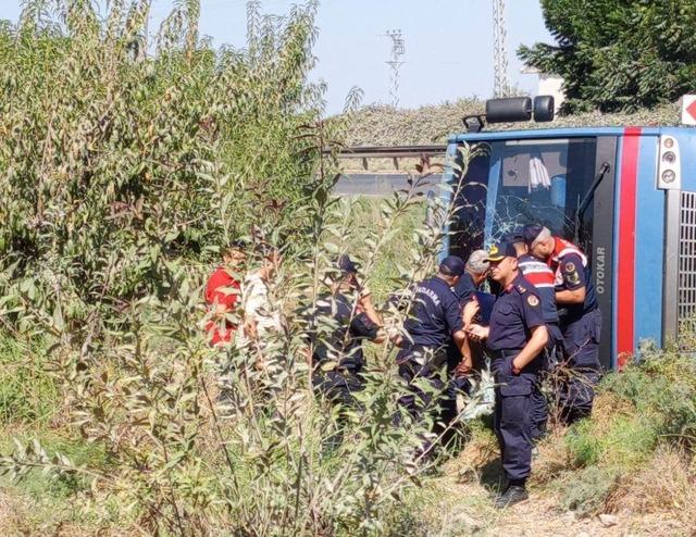 Tarsus’ta cezaevi ring aracı devrildi: 12 yaralı 1