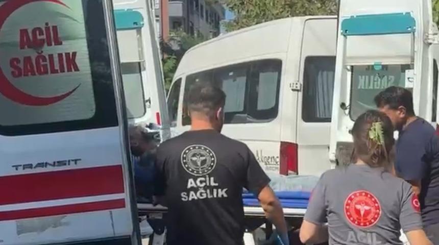 5 katlı apartmanda yangın: 1 kişi dumandan etkilendi