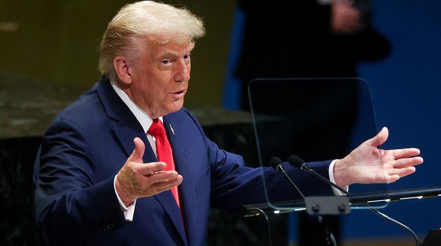 Son dakika | Trump başlar başlamaz 'prompter' krizi! BM kürsüsünden BM'ye sitem etti: "7 savaş bitirdim, bir kere yardım teklif etmediler"