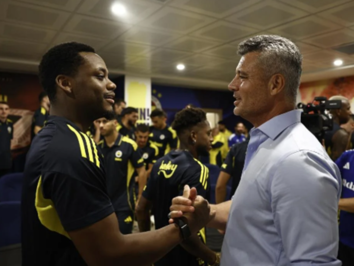 Fenerbahçe'nin yeni Başkanı Sadettin Saran Samandıra'ya ilk adımı attı! İlk sözleri dikkat çekti: Hiç merak etmeyin... G3