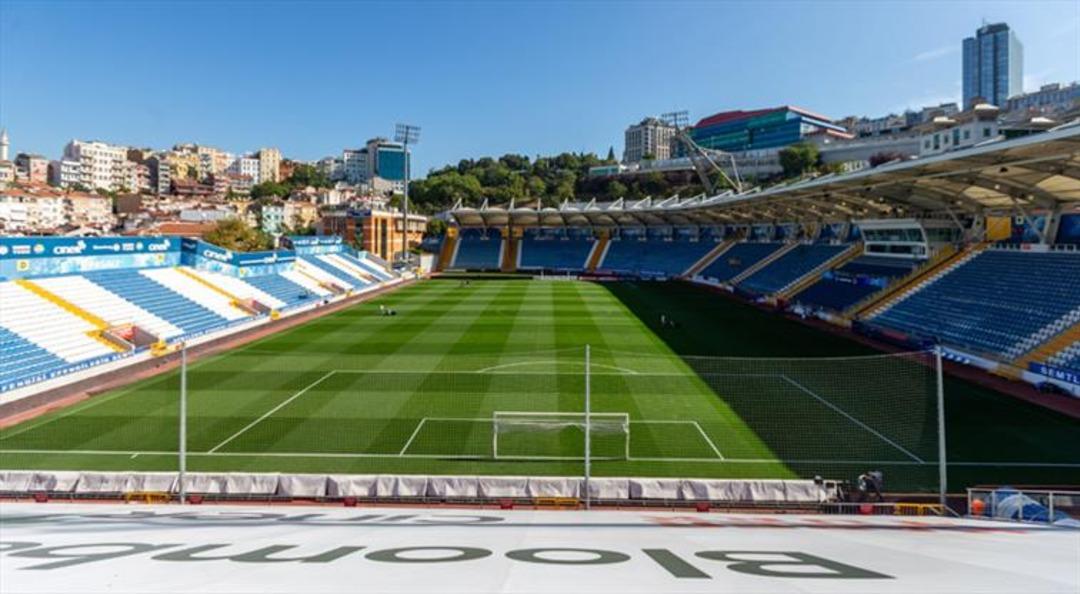 Süper Lig de taraftarları sevindirecek bir gelişme yaşandı! Eyüpspor-Göztepe karşılaşmasına özel jest... 2