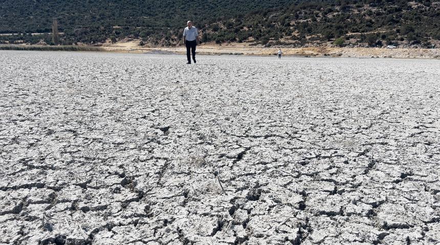 Eğirdir Gölü'nde kuraklık: Su seviyesi tehlikede
