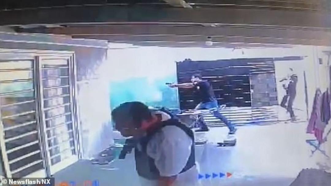 Ülkeyi sarsan üvey baba! Kızını 22 yıl boyunca esir tuttu! 16 yaşında hamile kalmış... 2