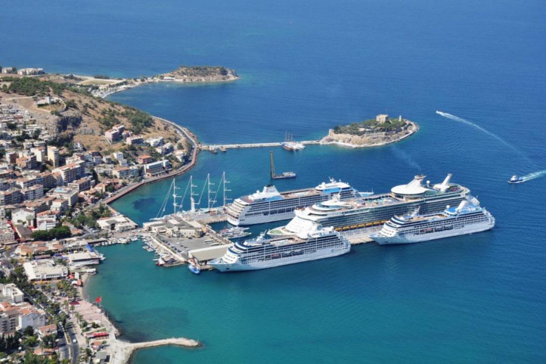 Bakan Ersoy  Tarihi bir yükseliş  diyerek duyurdu! Kruvaziyer turizminde dev atılım 1