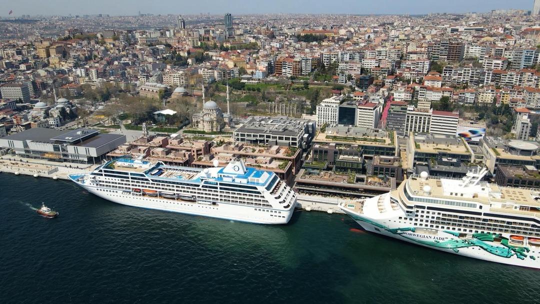 Bakan Ersoy  Tarihi bir yükseliş  diyerek duyurdu! Kruvaziyer turizminde dev atılım 5