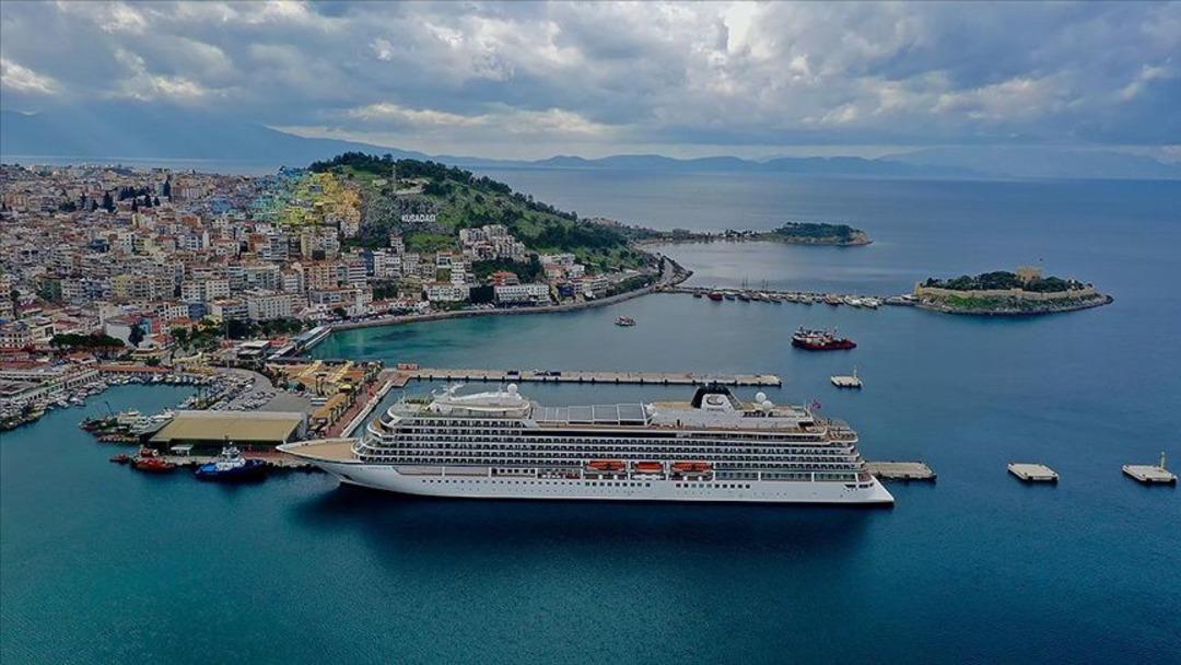 Bakan Ersoy  Tarihi bir yükseliş  diyerek duyurdu! Kruvaziyer turizminde dev atılım 2