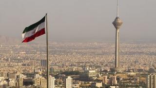 İran: Hasar gören nükleer tesisler yeniden inşa edilecek