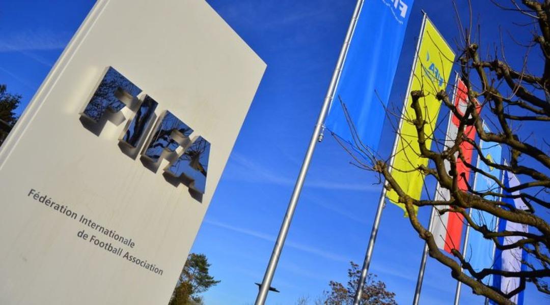 FIFA dan aldığı cezayla ligin dibine demir atan eski Süper Lig takımı tüm maçlarını kazansa bile 1 puanı olamayacak... 1