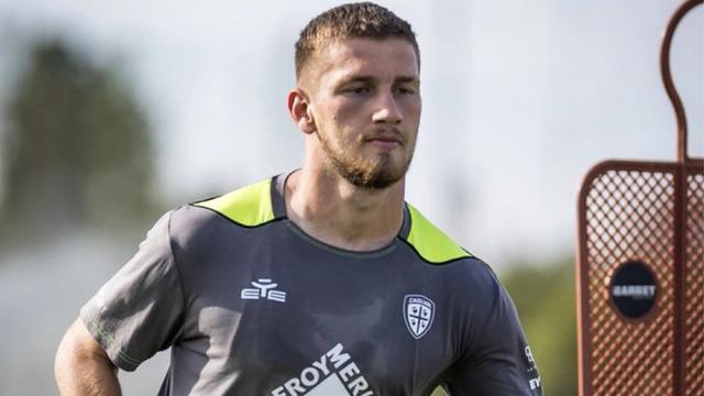 Beşiktaş'tan Cagliari'ye giden Semih Kılıçsoy gösterdiği performansla hayal kırıklığı yarattı! İtalyan basını sessiz kalmadı...