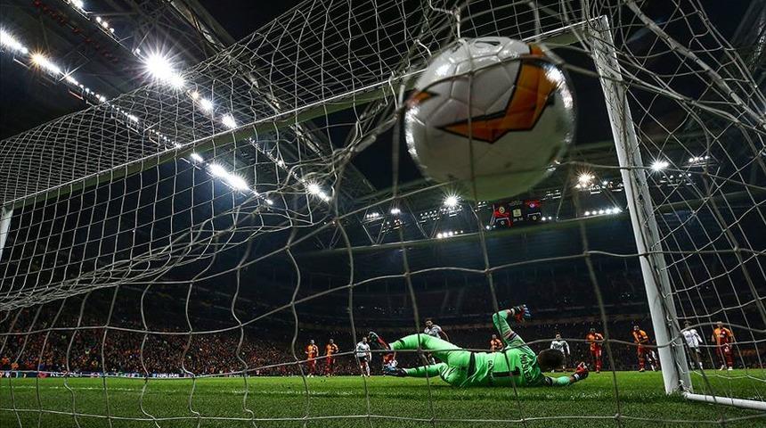 Penaltı atışında ezber bozacak tarihi değişiklik! Gündeme geldi, Collina değerlendiriyor