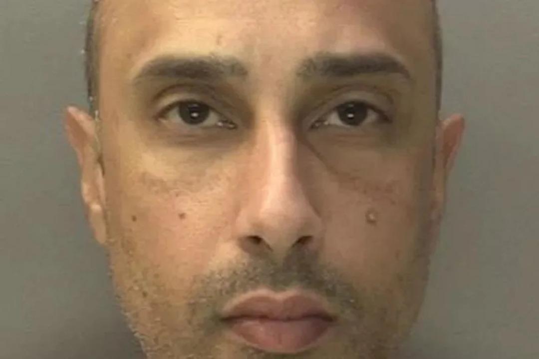 Elinden kumandasını alan annesini öldürdü! Karar verildi 1