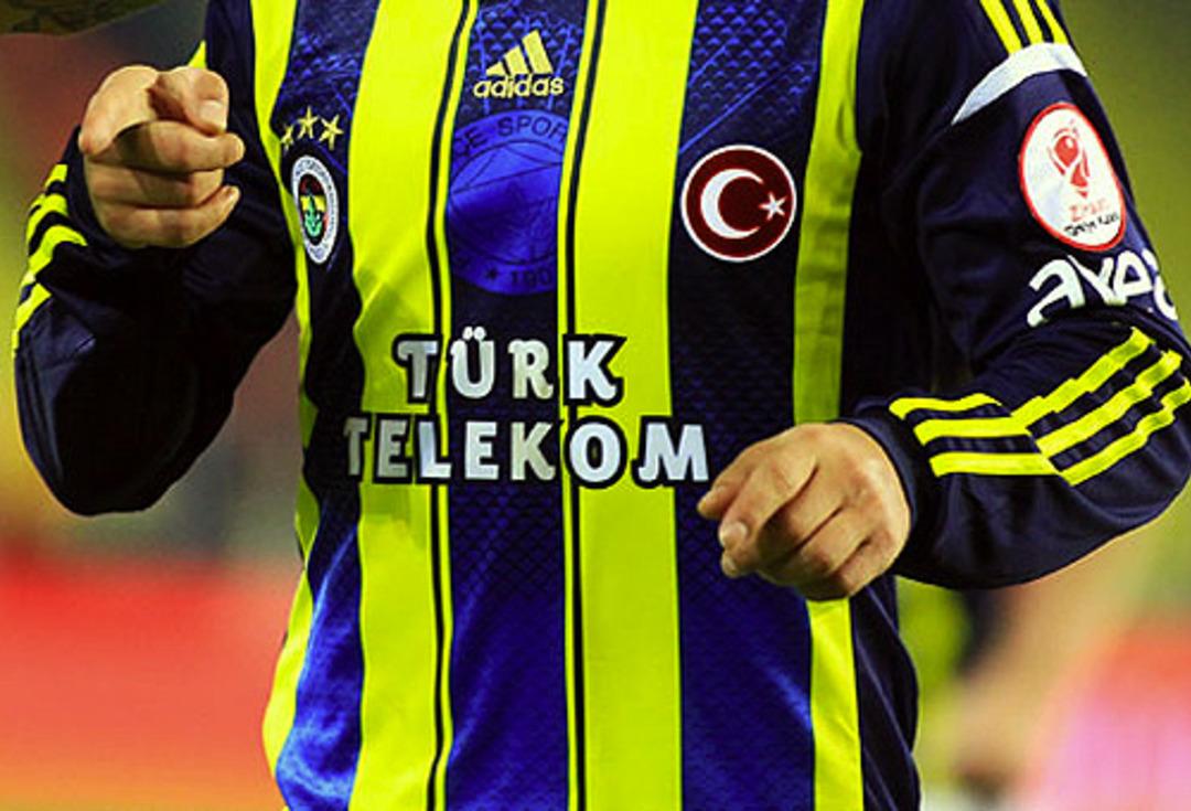 Fenerbah&ccedil;e'de 5 ismin bileti kesildi!