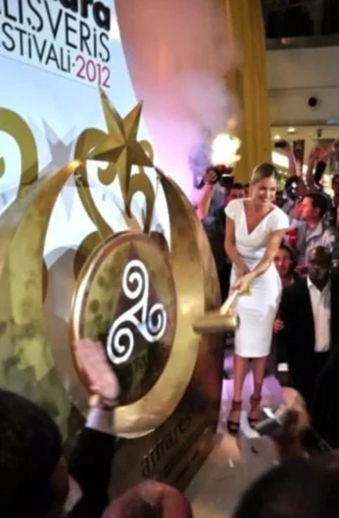 Mansur Yavaş açıklamıştı: Gong çaldı, 41 milyon TL aldı, gitti... O mankenin kim olduğu ortaya çıktı 2