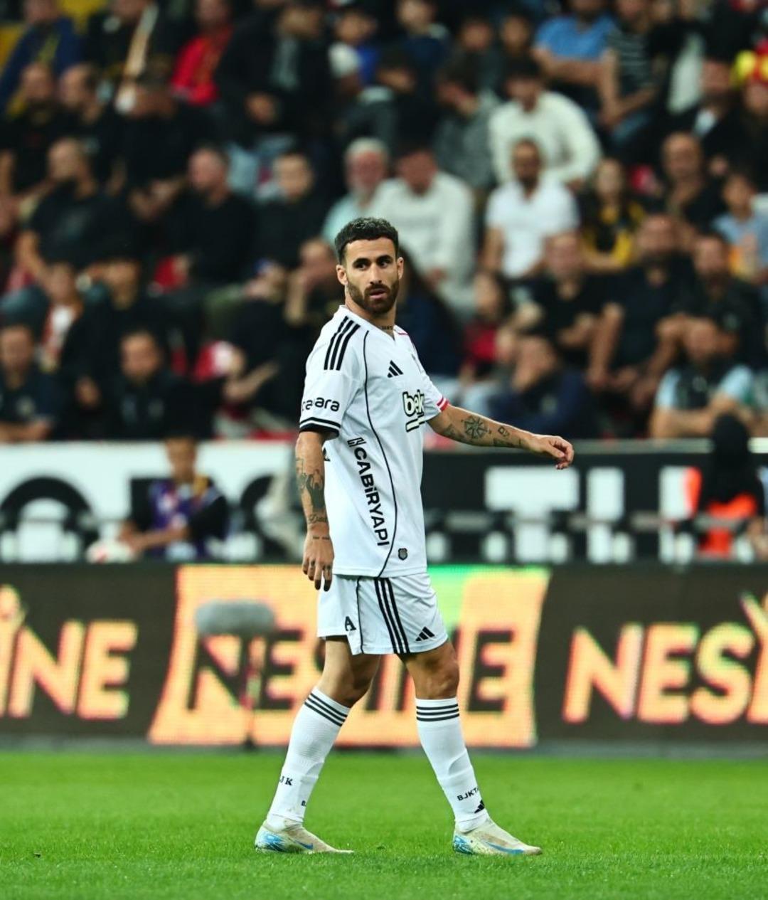 Beşiktaş, Kayserispor a gol oldu yağdı! Rafa Silva hat-trick yaptı, siyah-beyazlılar kendini buldu! 1