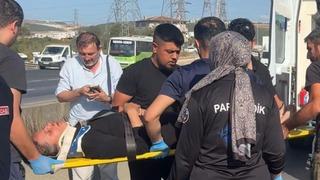 Kocaeli’de oto çekiciyle çarpışan otomobil devrildi: 3 yaralı