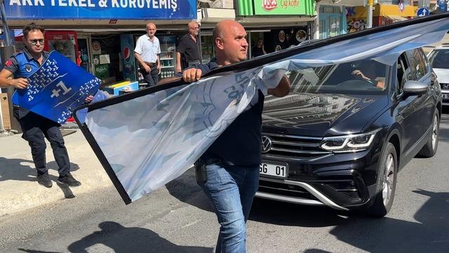 Avcılar da kaldırıma motosiklet park eden sürücülere bin 406 lira ceza 4