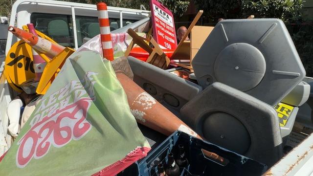 Avcılar da kaldırıma motosiklet park eden sürücülere bin 406 lira ceza 1