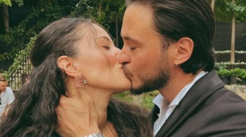 8 yıllık evliliği tek celsede bitmişti! Pelin Akil boşanmanın ardından ilk kez konuştu! 'Zorlanıyorum'