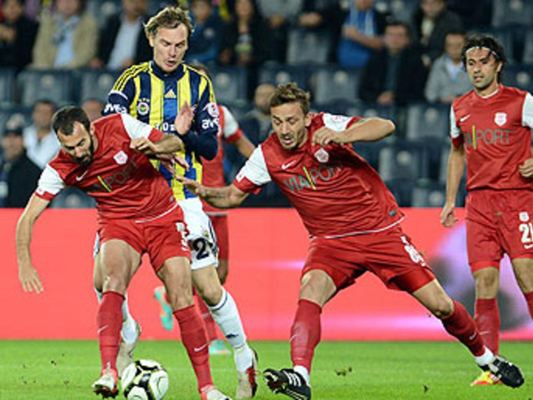 Fenerbah&ccedil;e manşetlerde