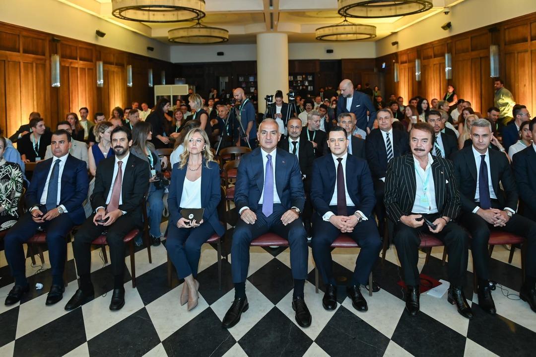 Bakan Ersoy dan dijital müzik platformlarına şeffaflık çağrısı 4