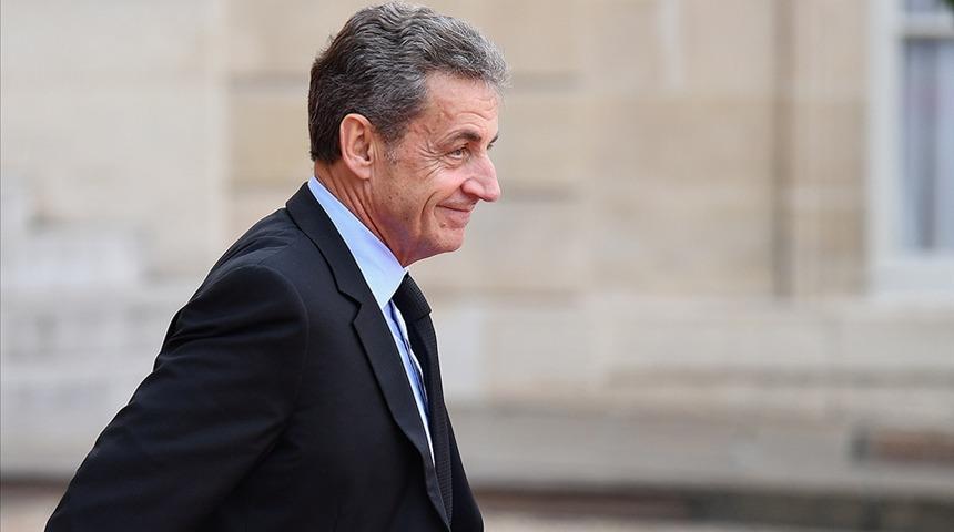 Son dakika | Eski Fransa Cumhurbaşkanı Sarkozy'ye hapis cezası! 10 yıldan uzun süren davada karar