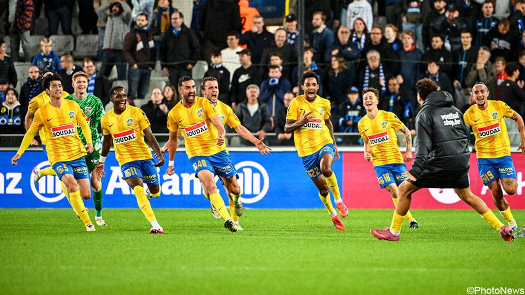 Belçika Ligi nde haftanın maçında Club Brugge ile Westerlo 10 gollü maça sahne oldu! Emin Bayram maça damga vurdu... 1