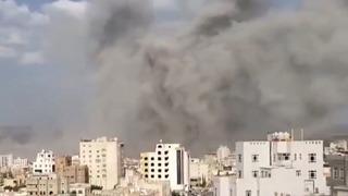 İsrail, Yemen'in başkenti Sana'yı vurdu! Saldırı sırasında Husilerin lideri konuşma yapıyordu