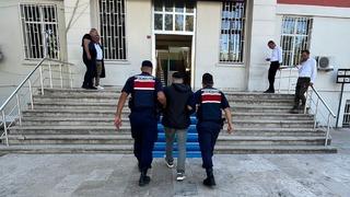 Edirne'de yurt dışına kaçmaya çalışırken yakalanan 2 kişiden biri tutuklandı