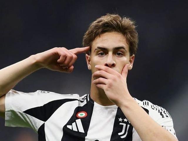 Kenan Yıldız futbol tarihine geçebilir! Rekor bonservis... Duyanlar şaştı kaldı