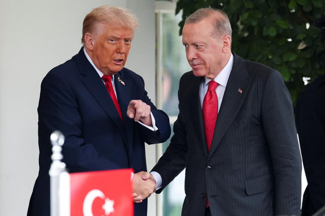 Beyaz Saray daki Cumhurbaşkanı Erdoğan-ABD Başkanı Trump zirvesi sona erdi: 2 saat 20 dakika sürdü 2