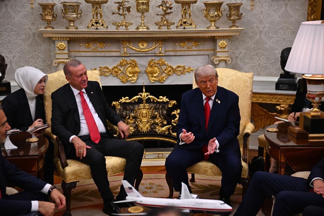 Beyaz Saray’da tarihi zirve! Cumhurbaşkanı Erdoğan ile ABD Başkanı Trump bir araya geldi: Görüşme 2 saat 18 dakika sürdü 3