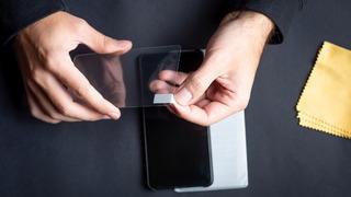 Telefonlarda ekran koruyucu çeşitleri nelerdir, nasıl seçilir?